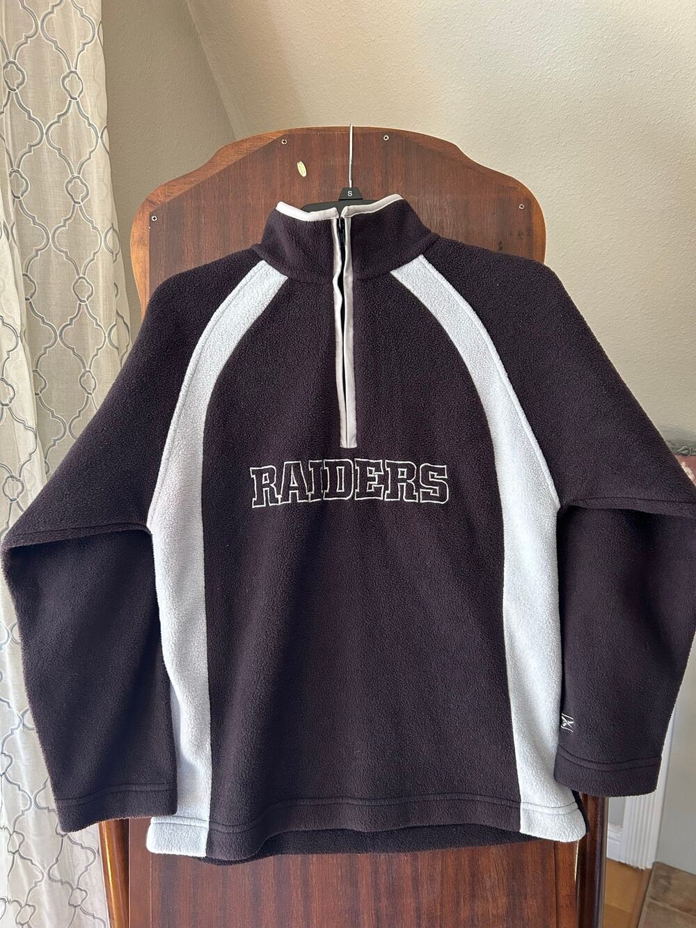 Vintage Oakland Raiders quarter zip pullover reebok NFL youth size medium 10/12